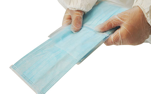 平博全自动口罩生产流水线可生产医用外科口罩、一次性医用口罩、通俗纸口罩、防尘口罩和防霾口罩等